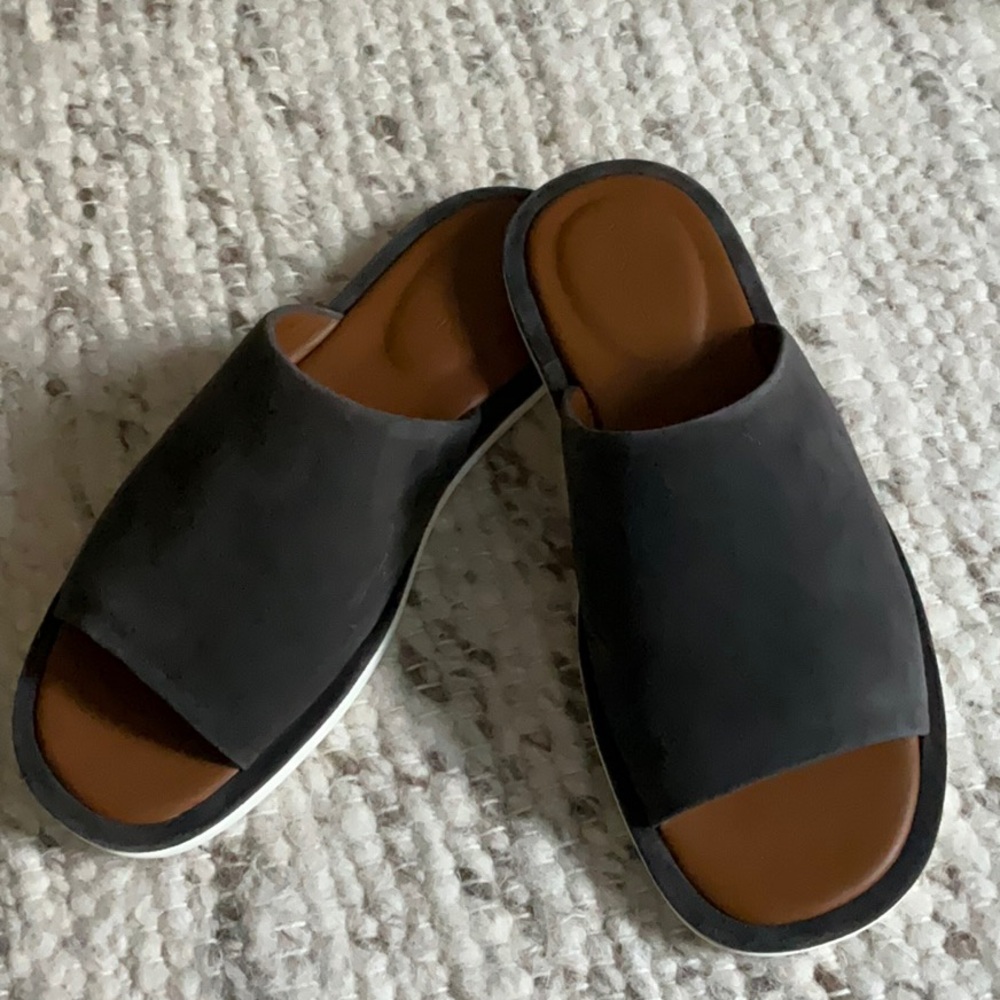 Vince men’s slide sandals
